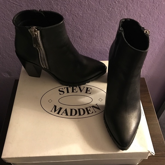 Steve Madden heel boots - Picture 2 of 7